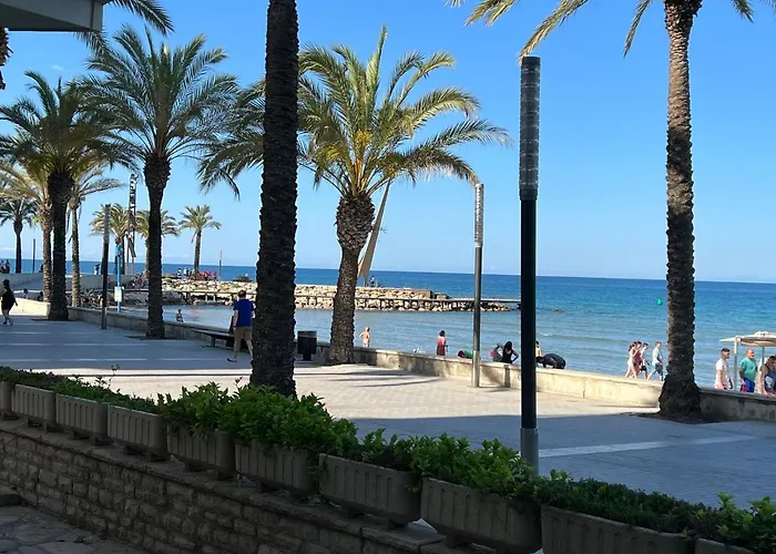 아파트 Horizonte Frontbeach 살루