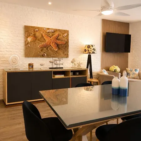 Horizonte Frontbeach Apartment *